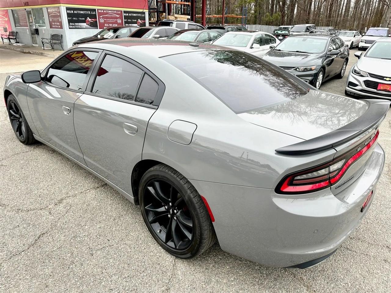 Dodge Charger SXT 2018