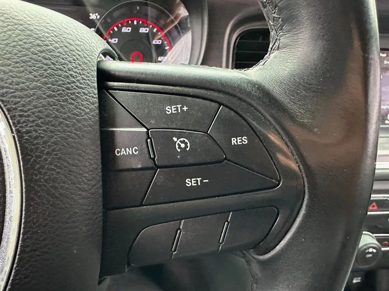 Dodge Charger SXT 2018