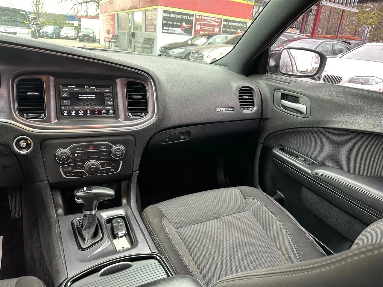 Dodge Charger SXT 2018