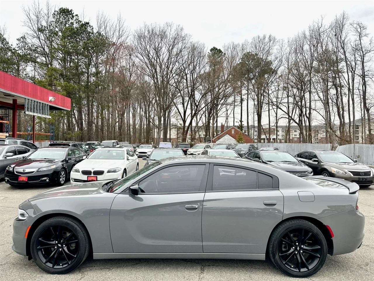 Dodge Charger SXT 2018