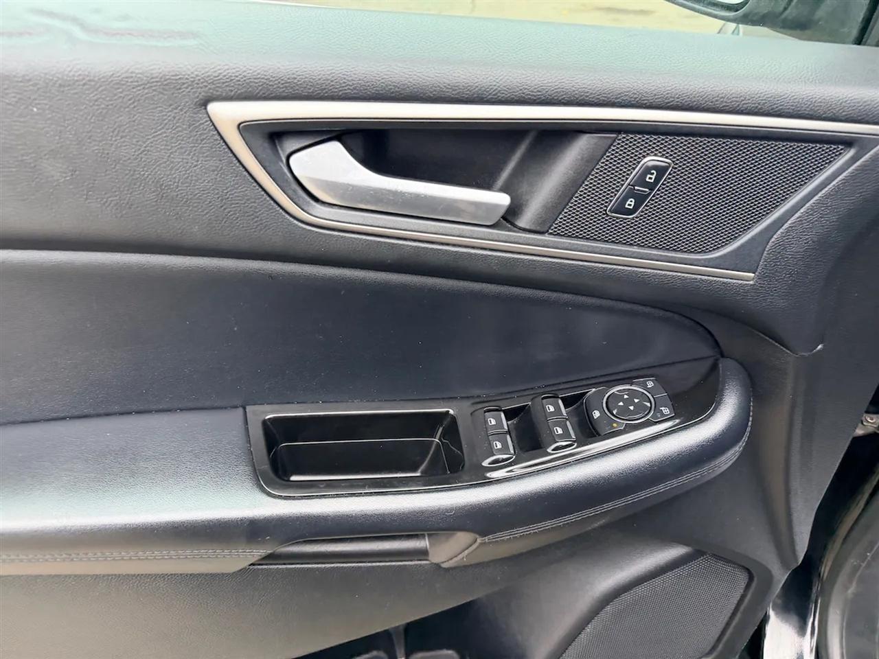 Ford Edge SEL AWD 2017