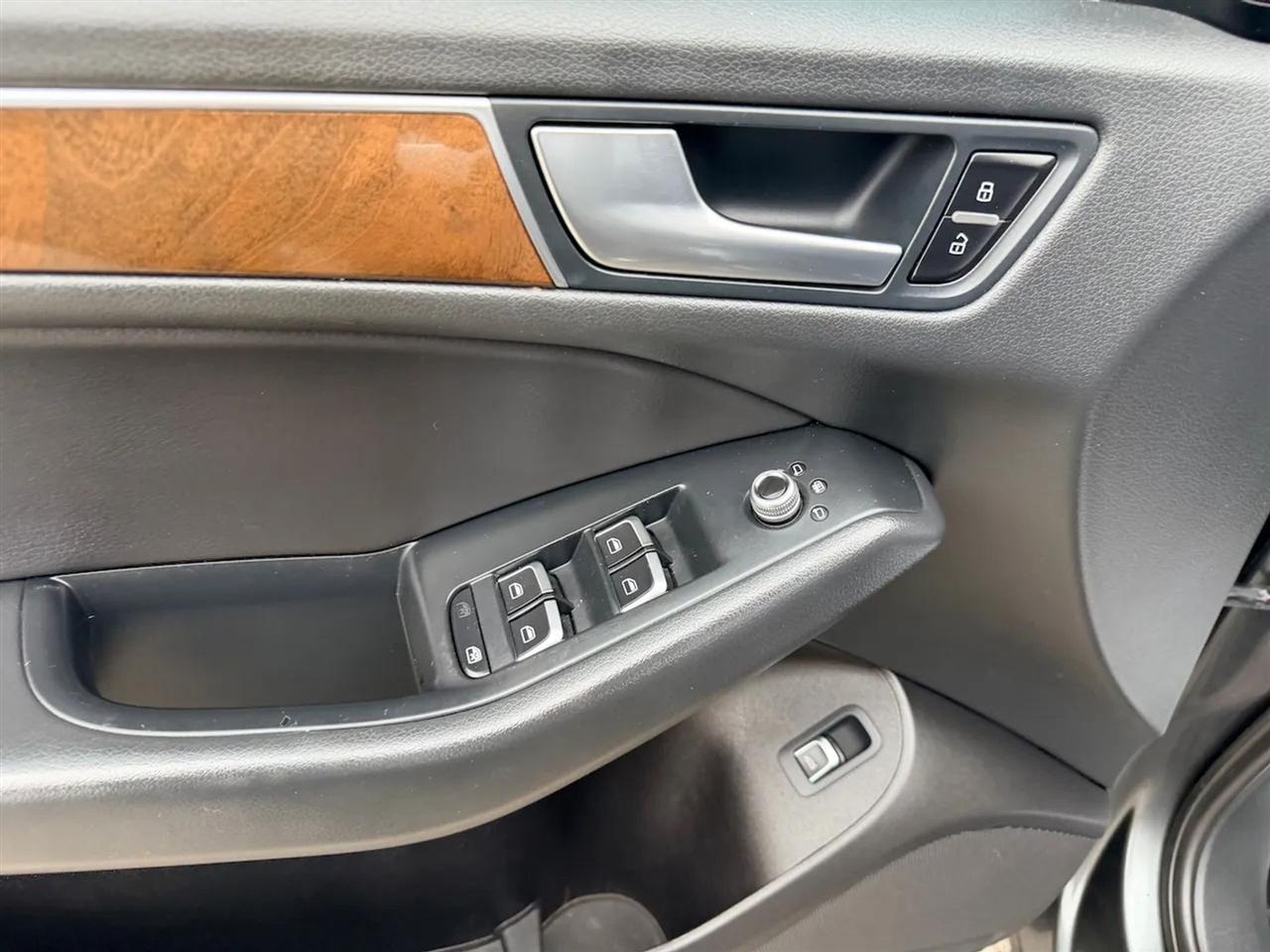 Audi Q5 2.0T Premium quattro 2017
