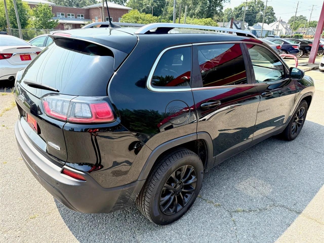 Jeep Cherokee Latitude Plus FWD 2019