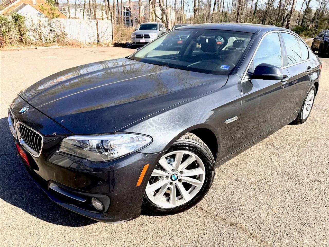 BMW 5-Series 528i xDrive 2015