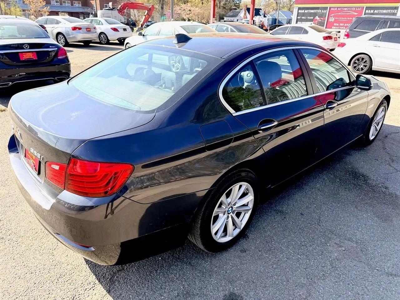 BMW 5-Series 528i xDrive 2015