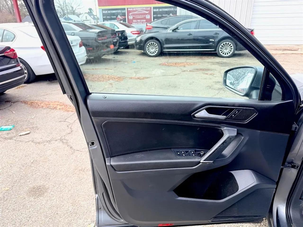 Volkswagen Tiguan SEL 4Motion AWD 2018