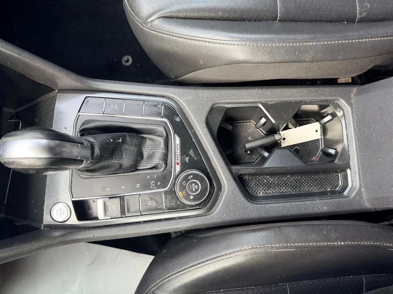 Volkswagen Tiguan SEL 4Motion AWD 2018
