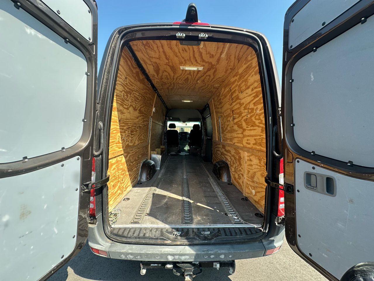Mercedes-Benz Sprinter 2500 170-in. WB 2016
