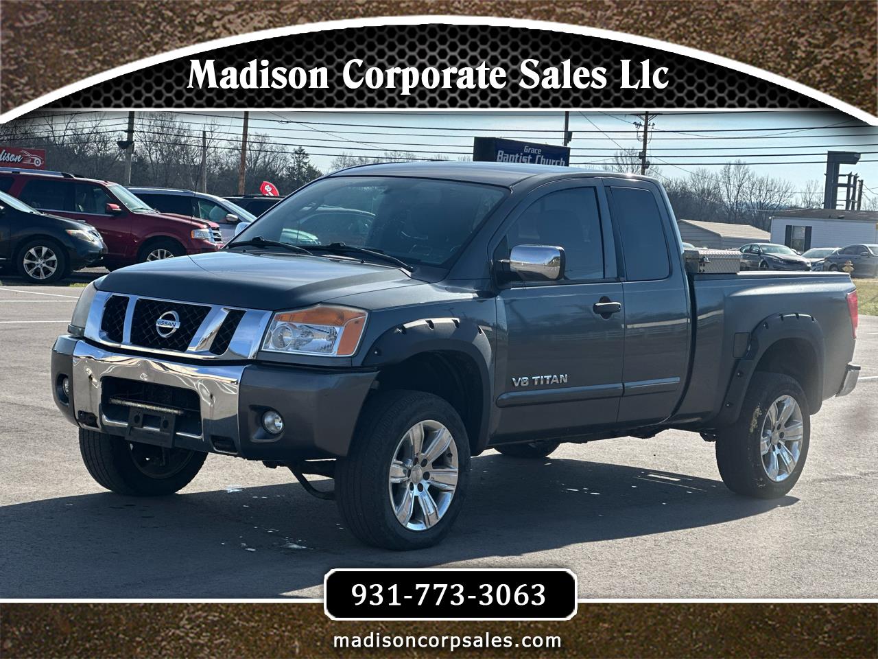 2010 Nissan Titan SE King Cab 4WD SWB