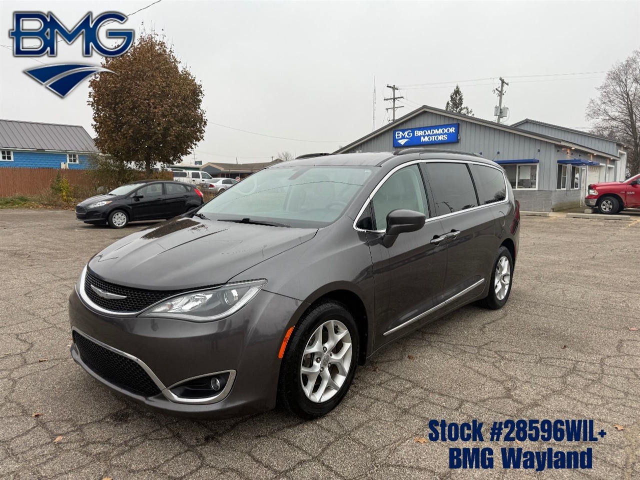 2017 Chrysler Pacifica Touring-L
