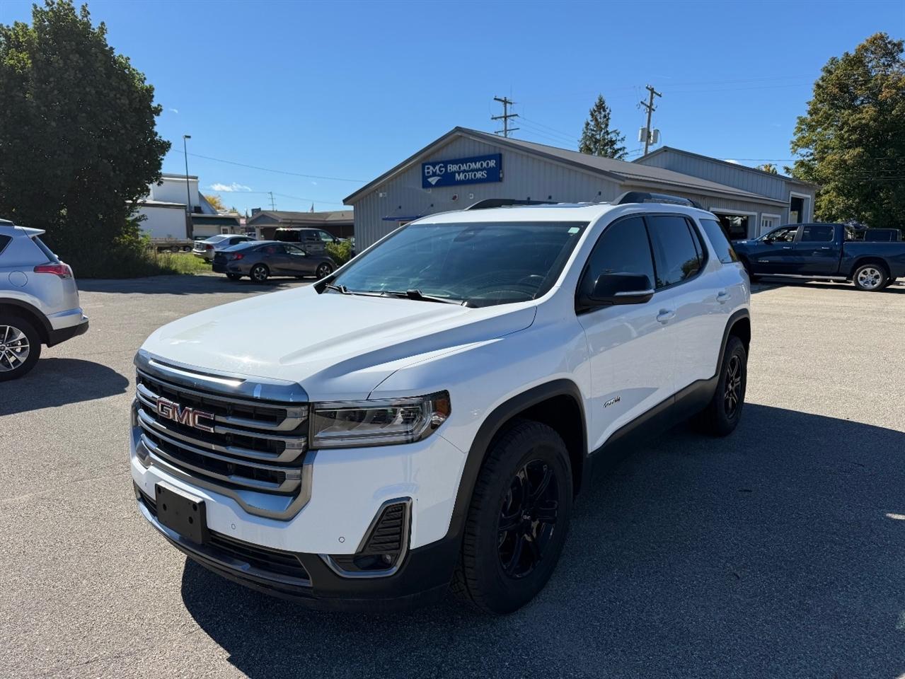 GMC Acadia photo 32