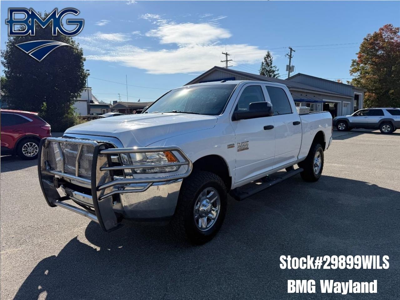 2017 RAM 2500 Tradesman Crew Cab 4x4 6'4 Box