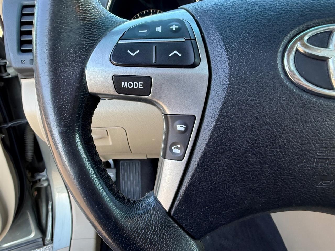 Toyota Highlander photo 18
