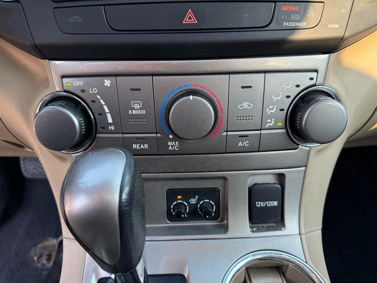 Toyota Highlander photo 21