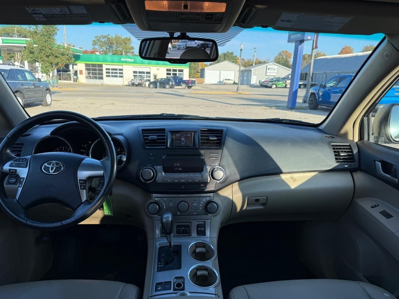 Toyota Highlander photo 28