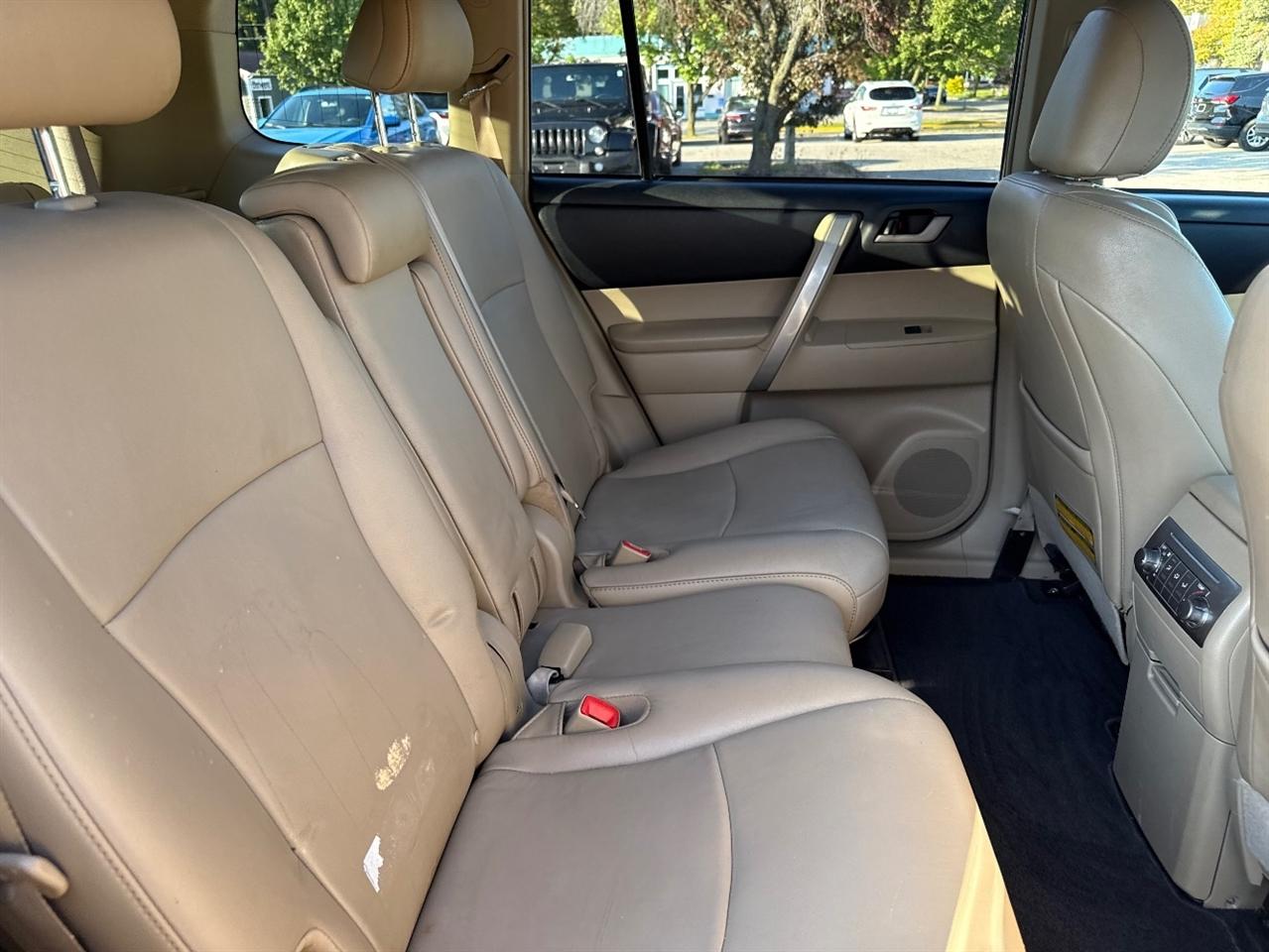 Toyota Highlander photo 31