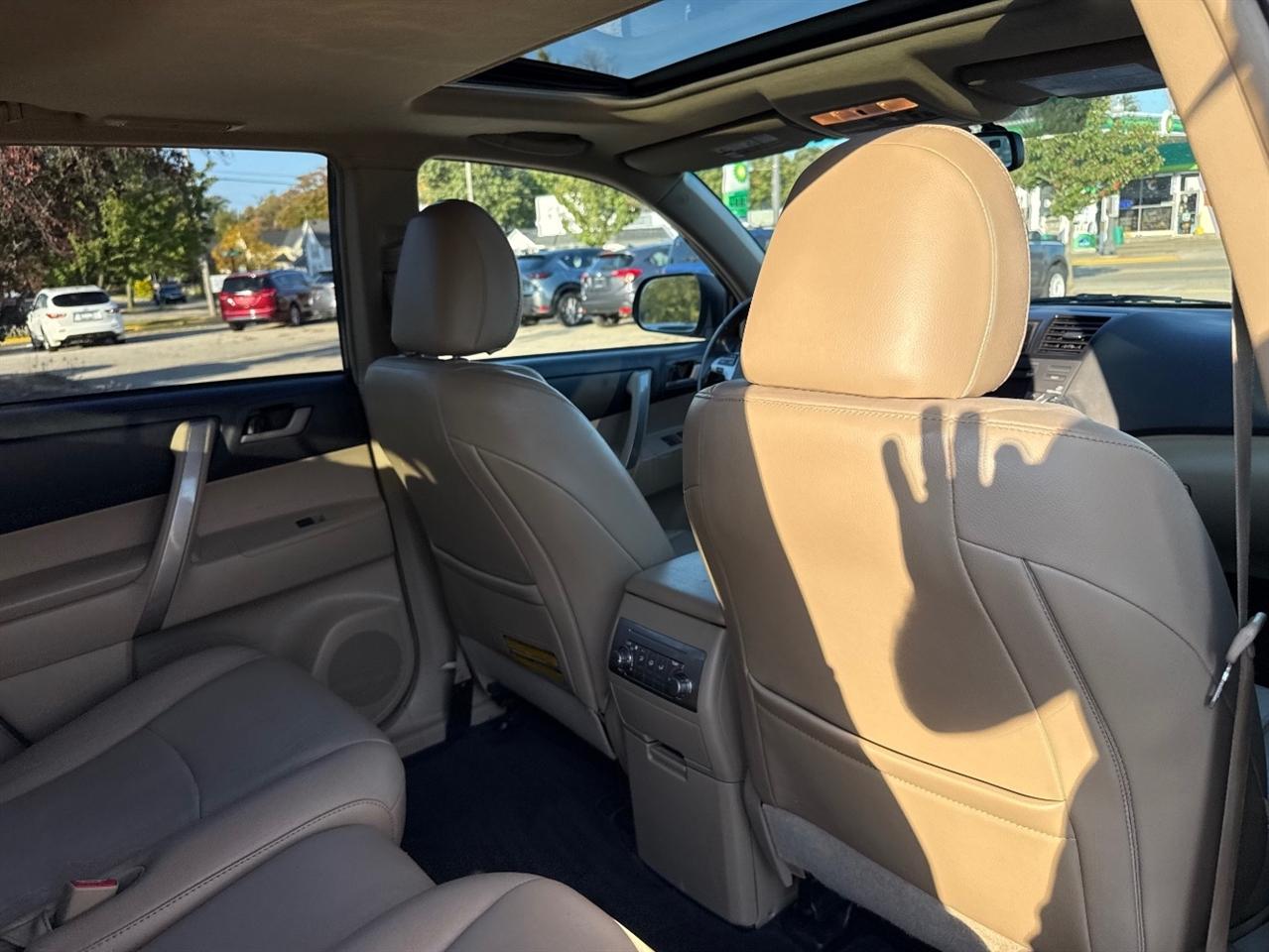 Toyota Highlander photo 32