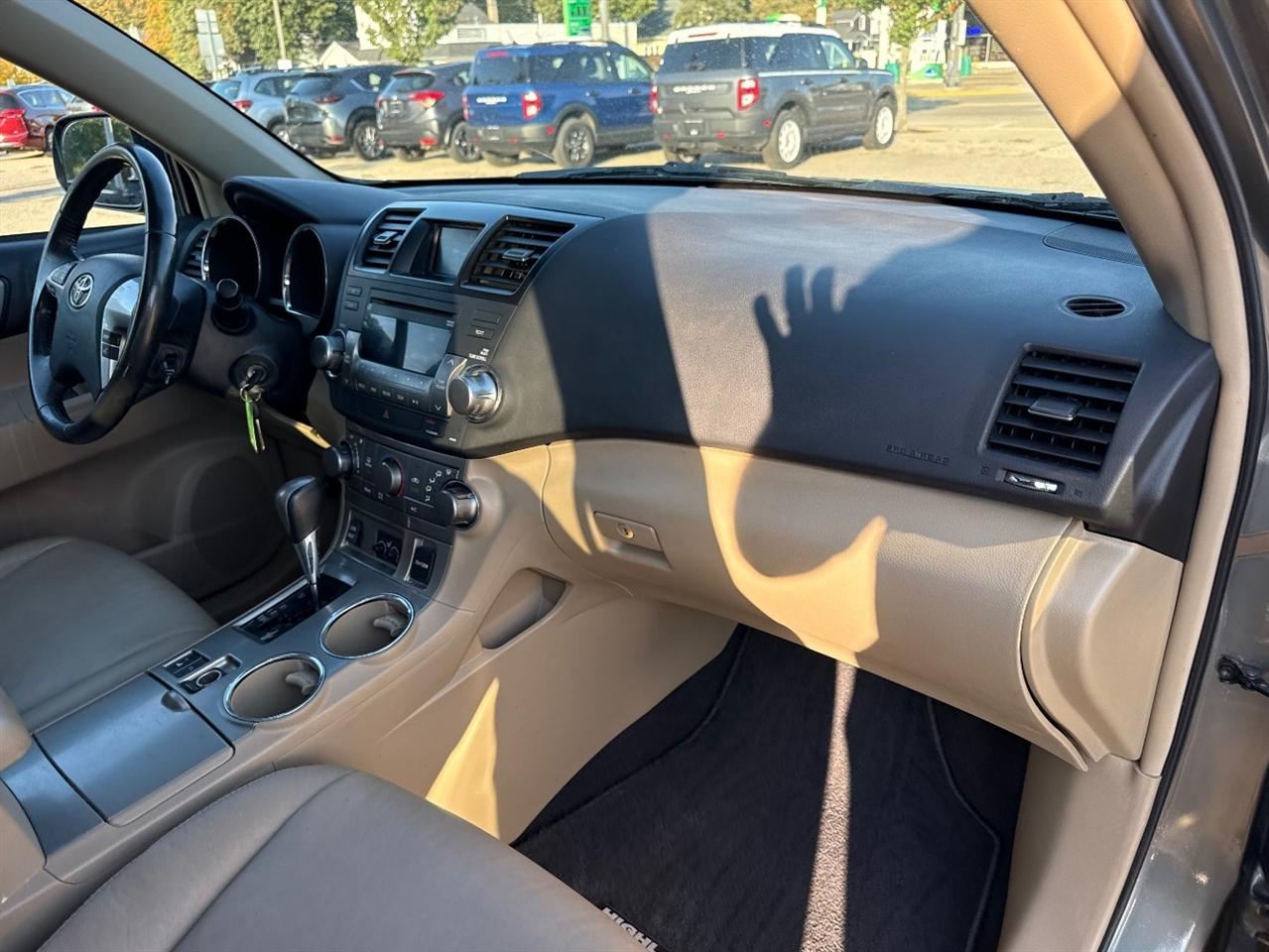 Toyota Highlander photo 35