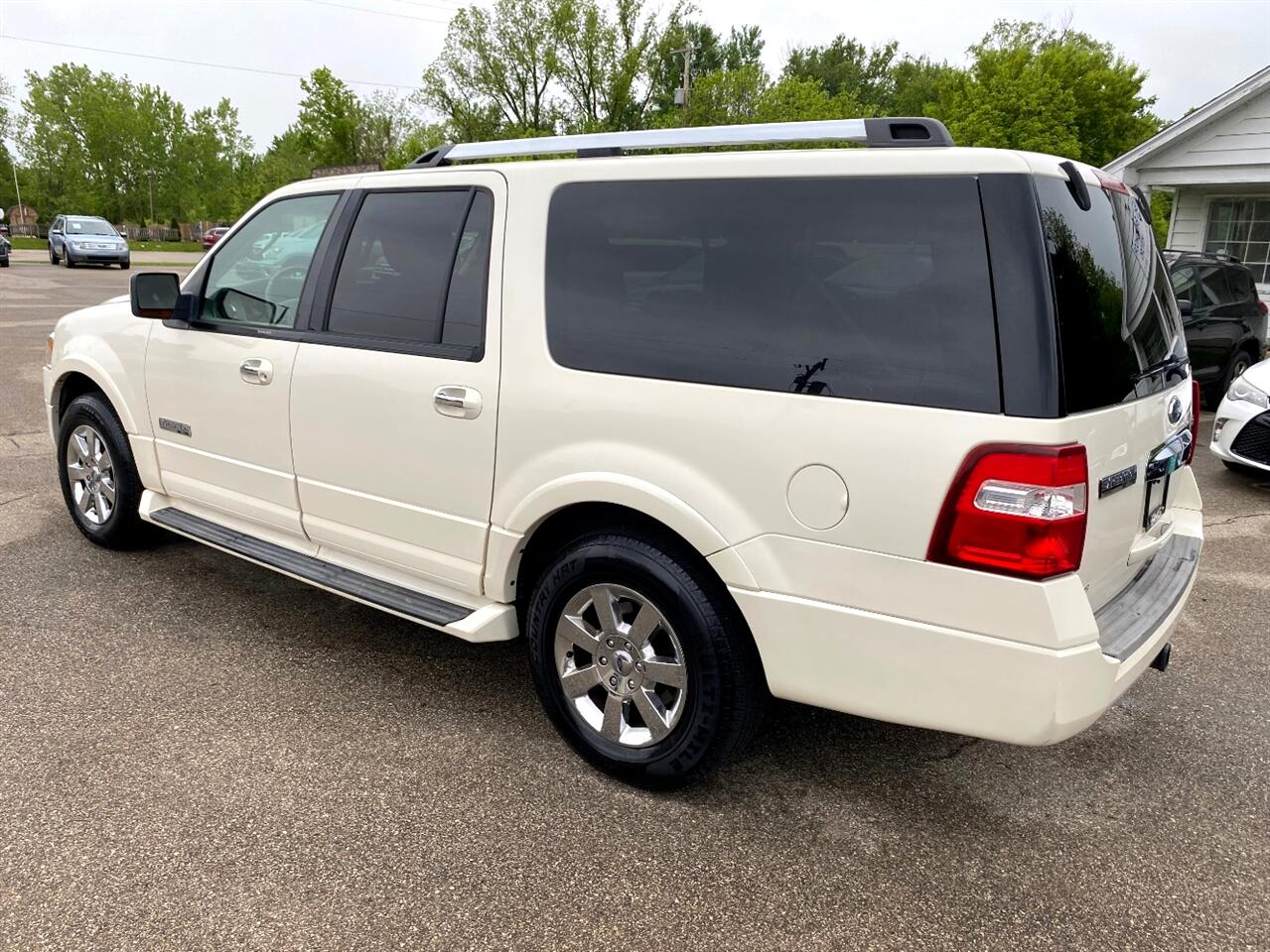 2007 Ford Expedition EL Limited photo 2