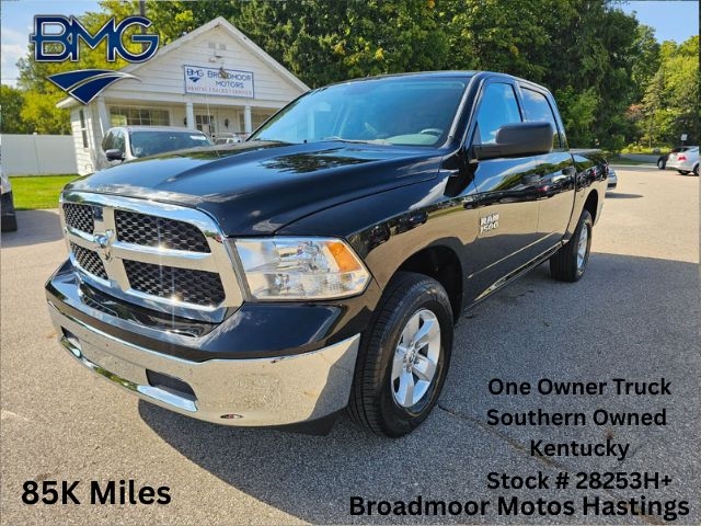 2015 RAM 1500 Tradesman Crew Cab SWB 4WD