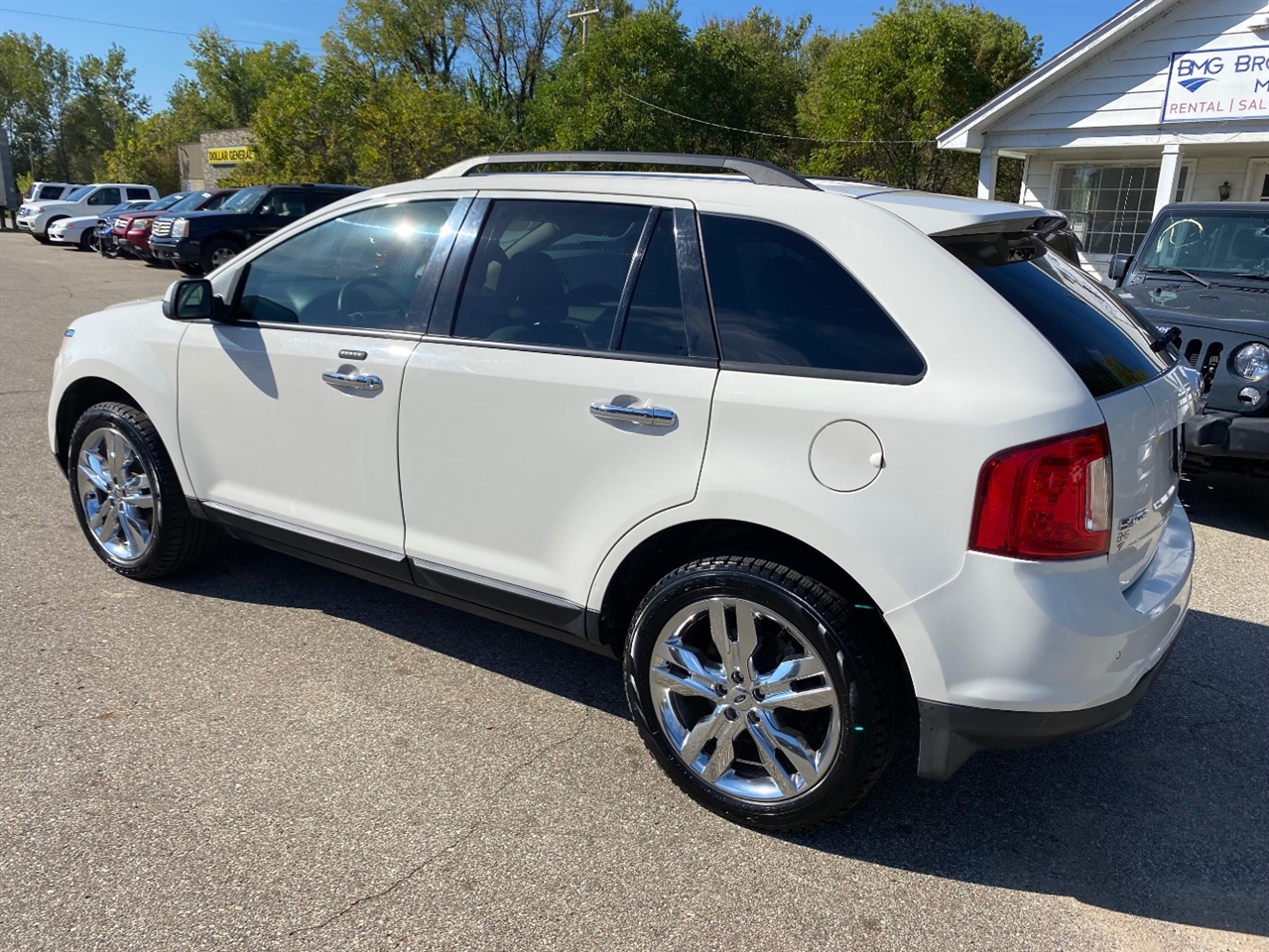 2011 Ford Edge SEL photo 3