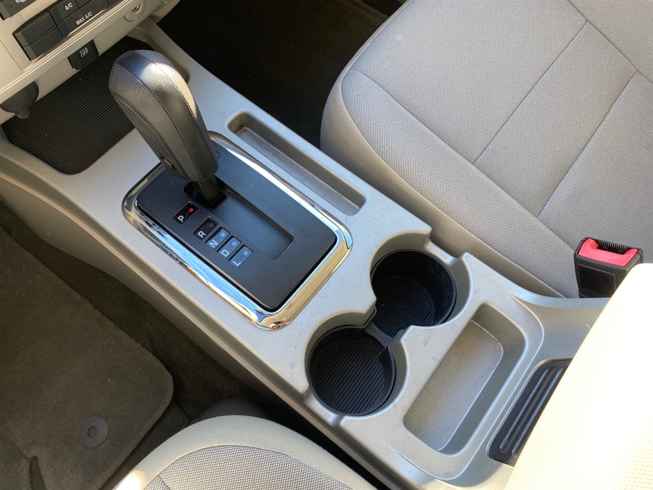 Ford Escape XLT 4WD 2011