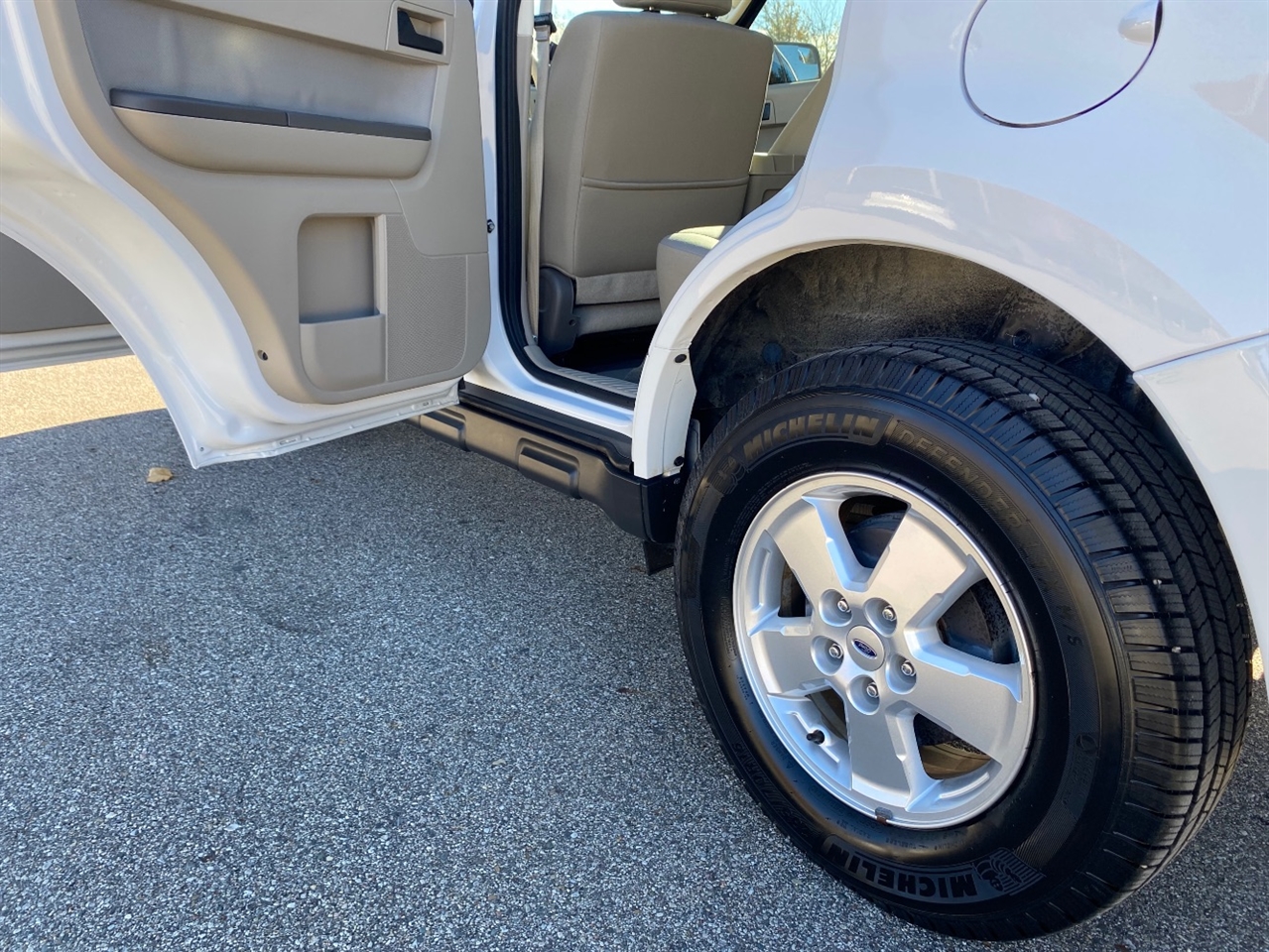 Ford Escape XLT 4WD 2011