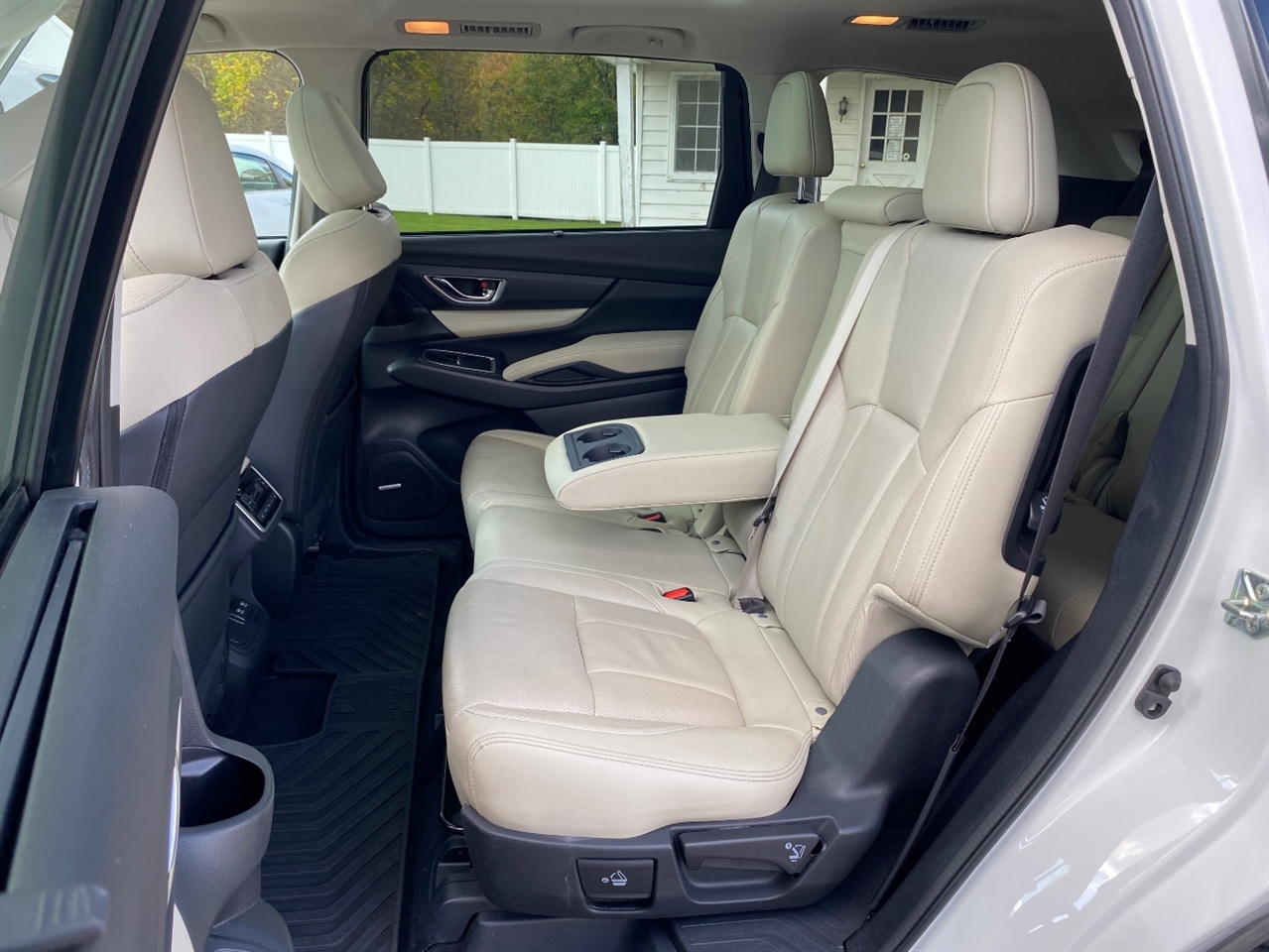 Subaru Ascent Limited w/8-Passenger Technology Pkg 2020