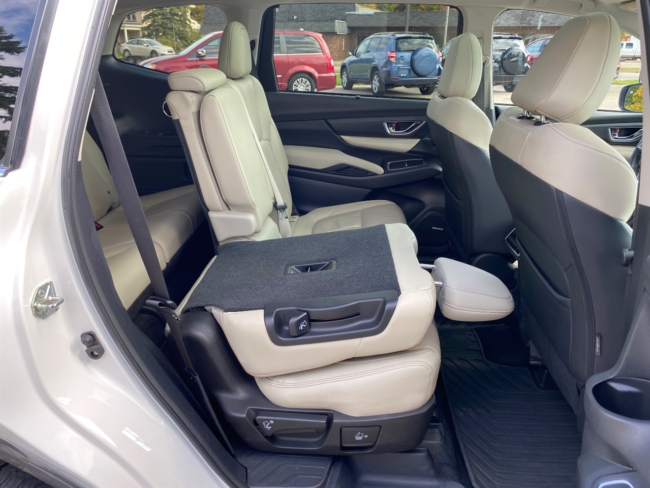Subaru Ascent Limited w/8-Passenger Technology Pkg 2020