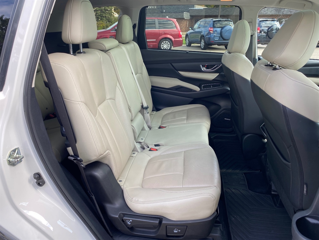 Subaru Ascent Limited w/8-Passenger Technology Pkg 2020