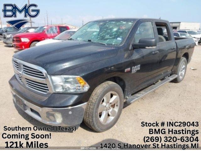 2019 RAM 1500 Classic Tradesman Crew Cab SWB 2WD