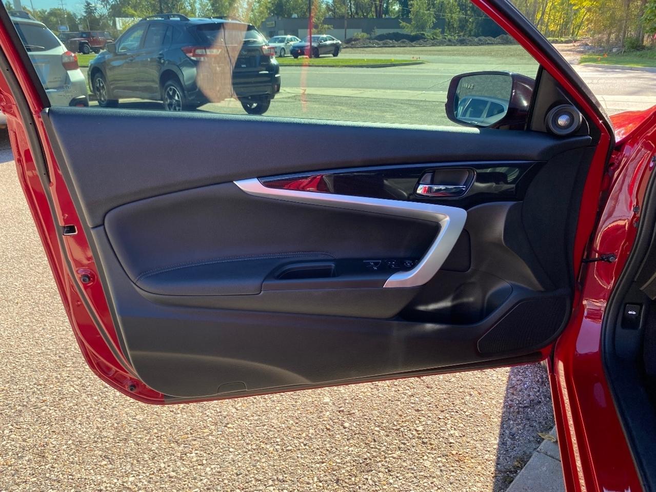 Honda Accord photo 10