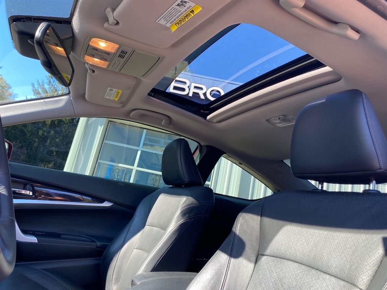Honda Accord photo 15