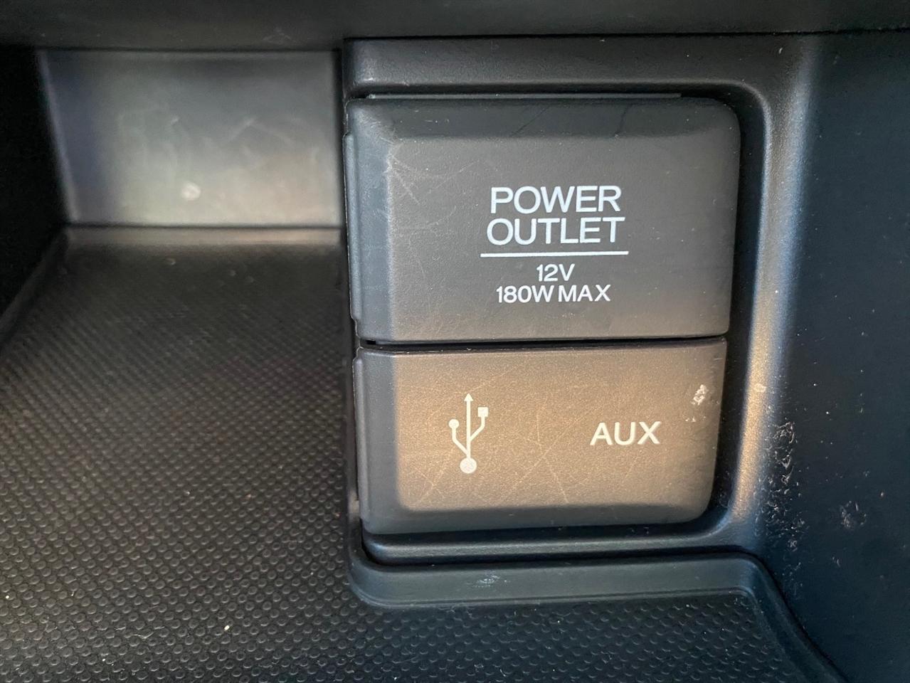 Honda Accord photo 28