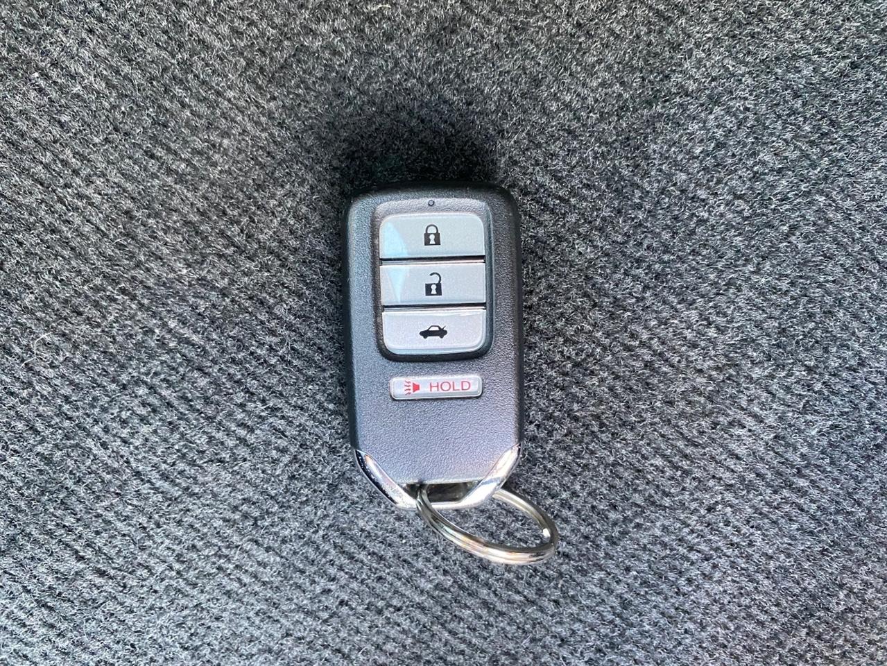 Honda Accord photo 38