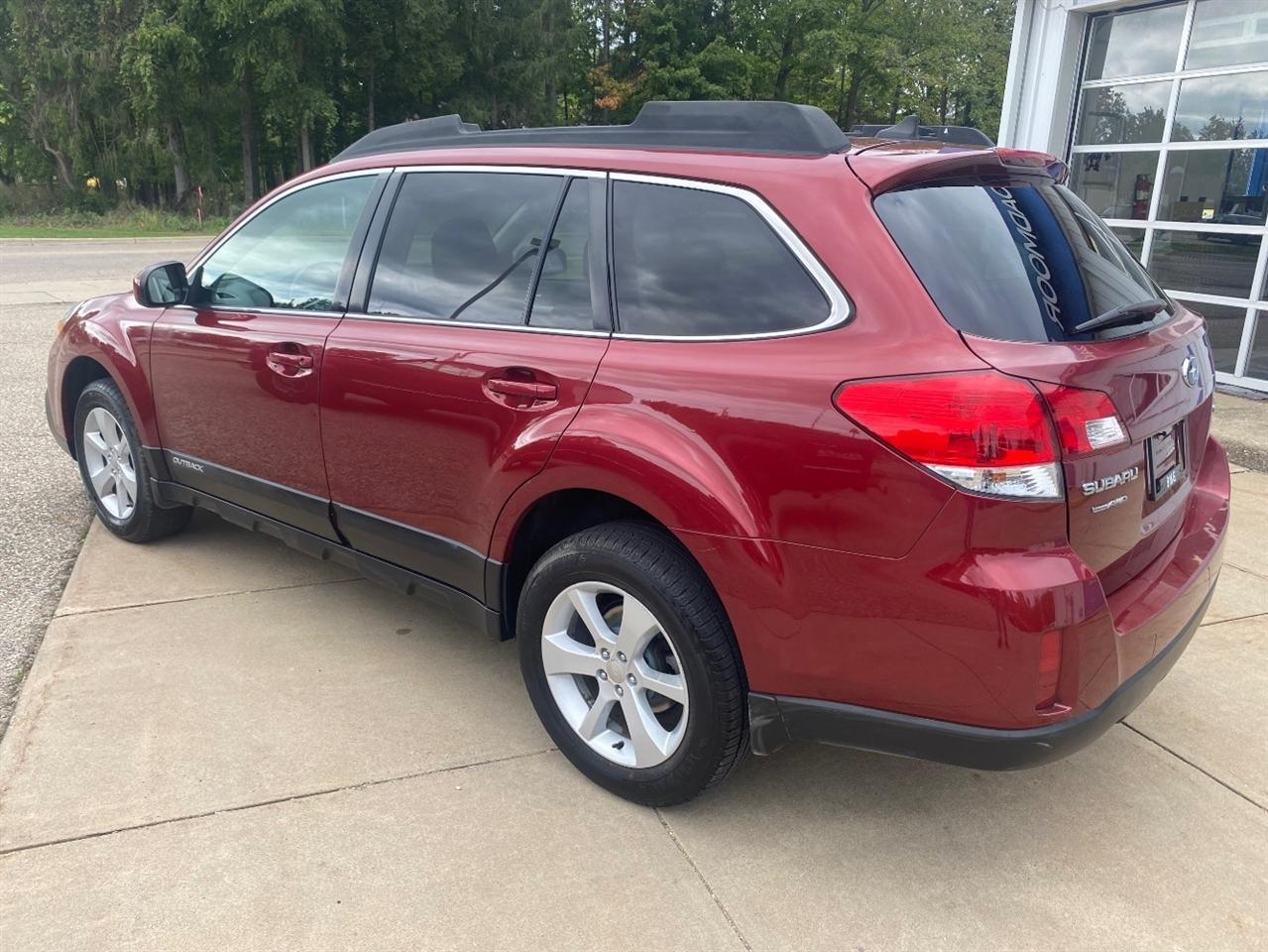 Subaru Outback photo 3