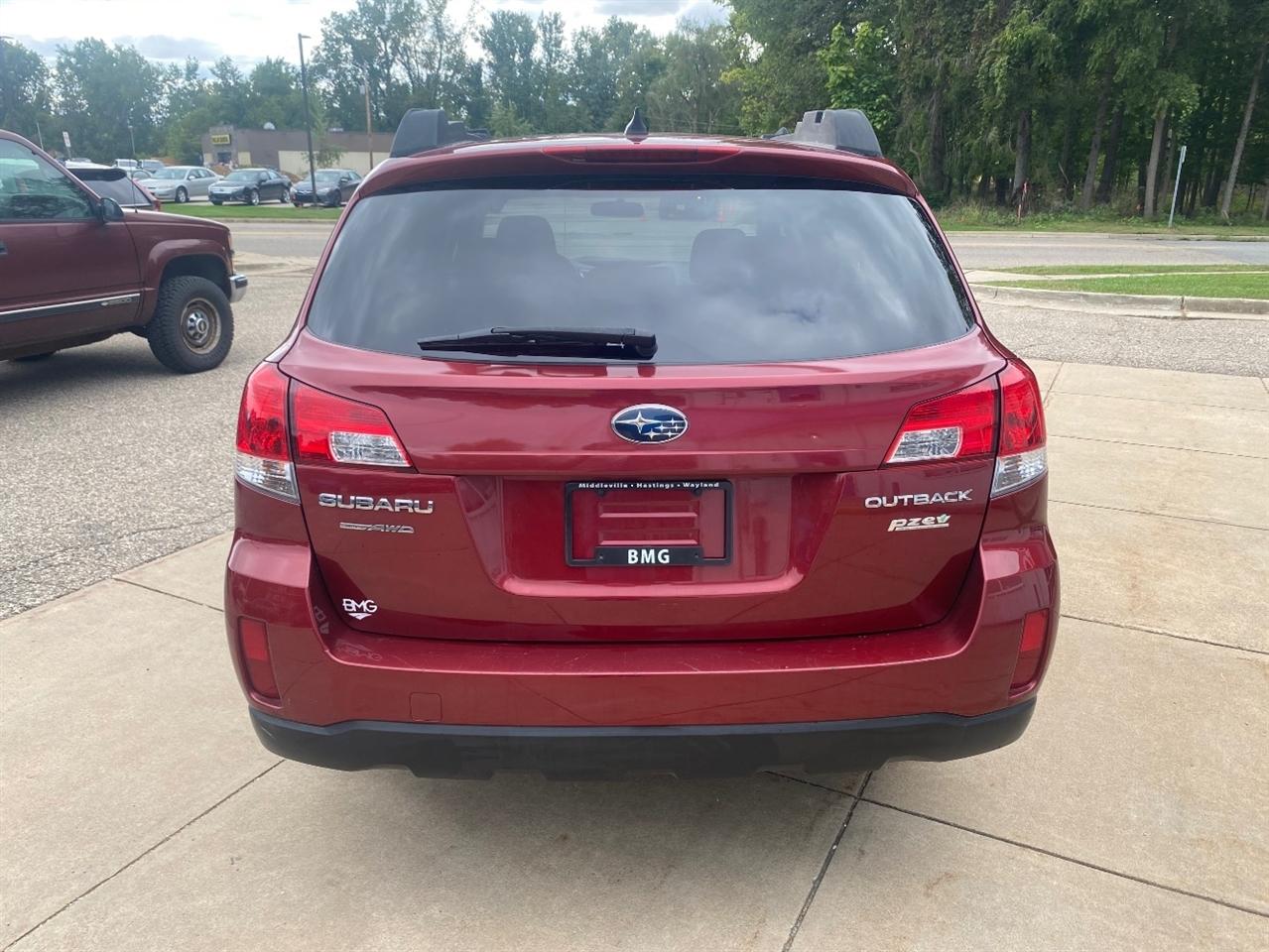 Subaru Outback photo 4