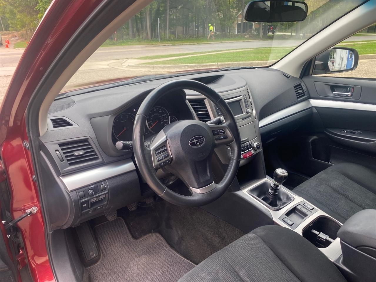 Subaru Outback photo 10