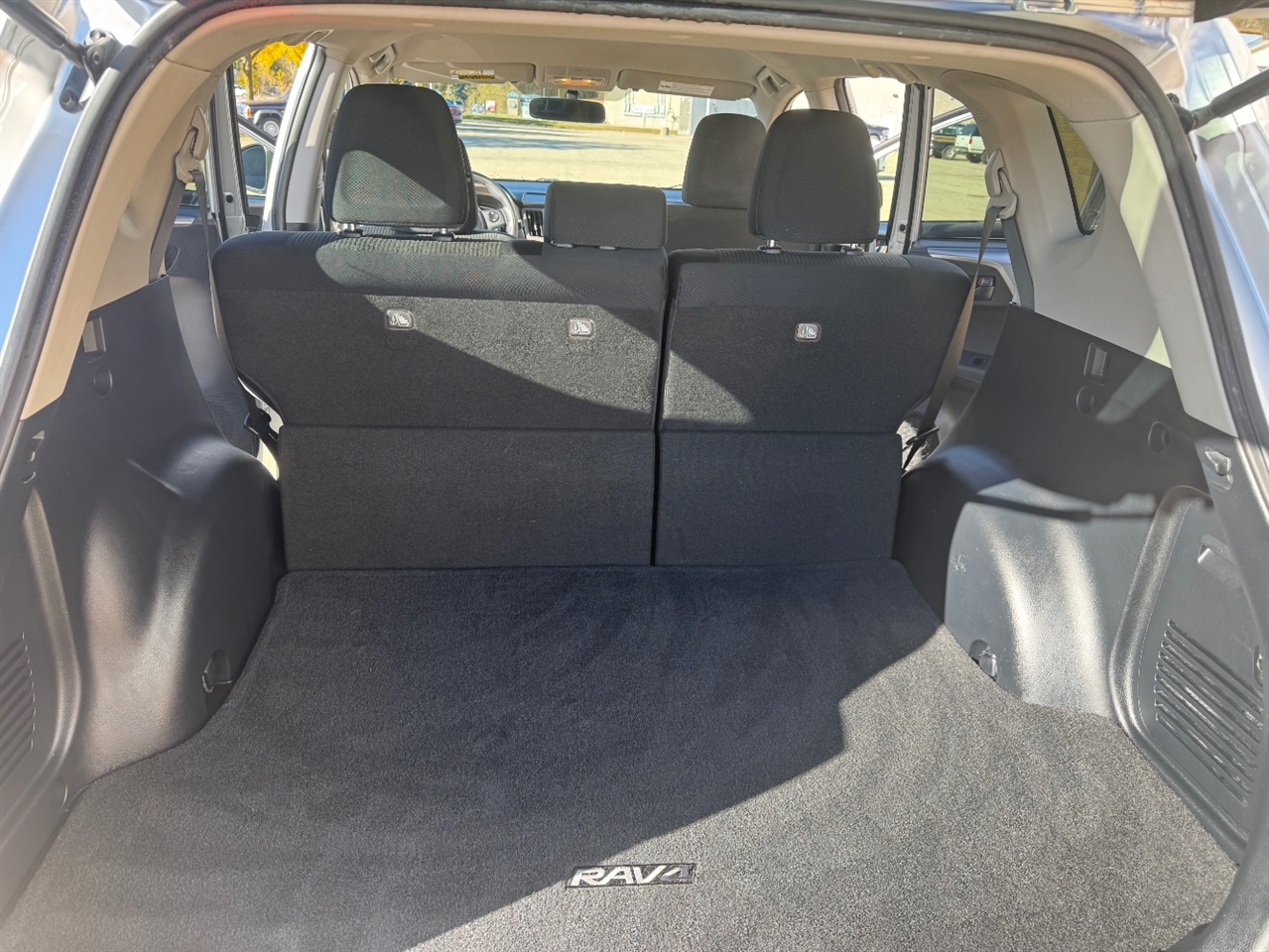 Toyota RAV4 LE AWD 2014