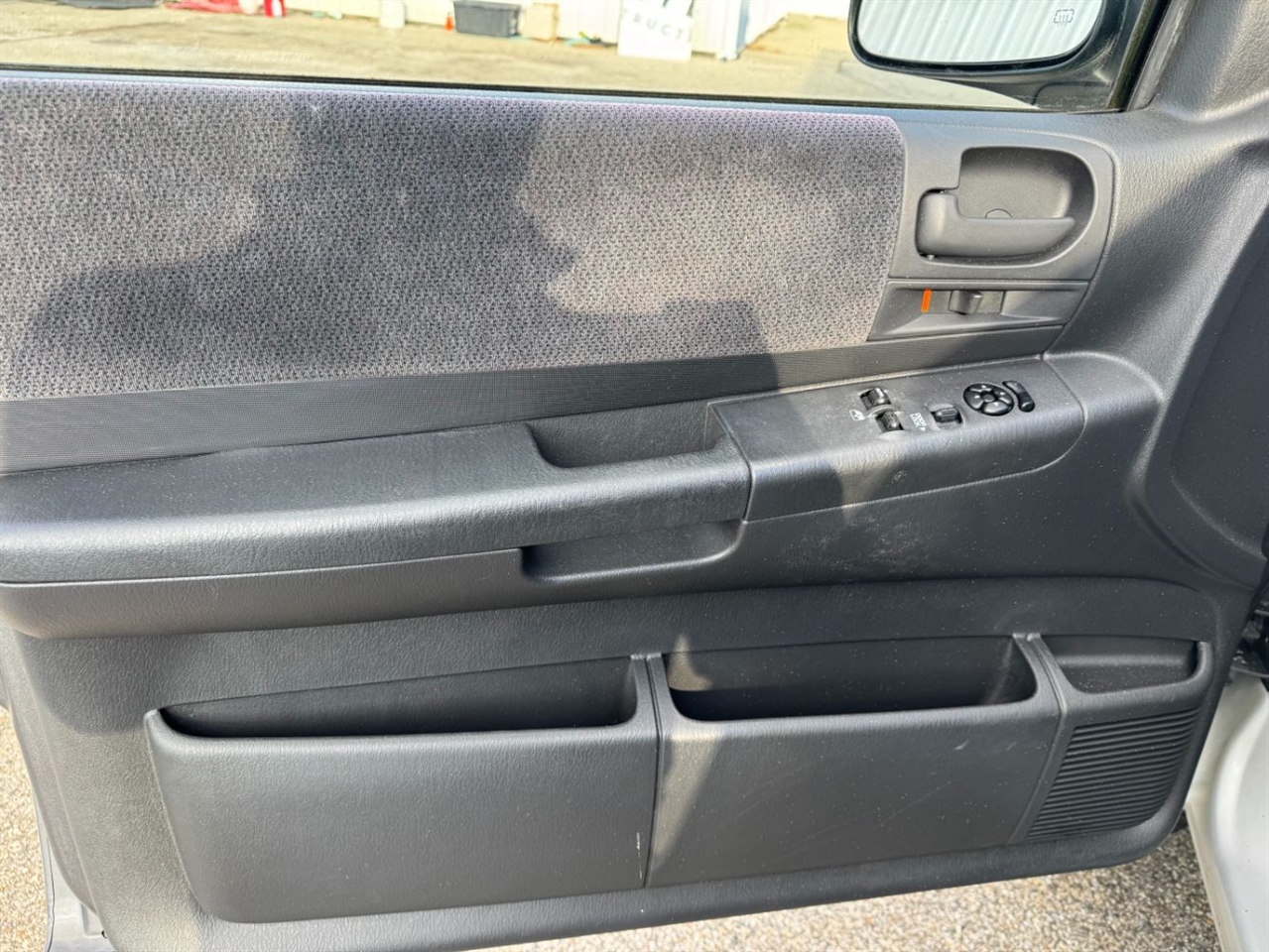 Dodge Dakota SLT Club Cab 4WD 2004