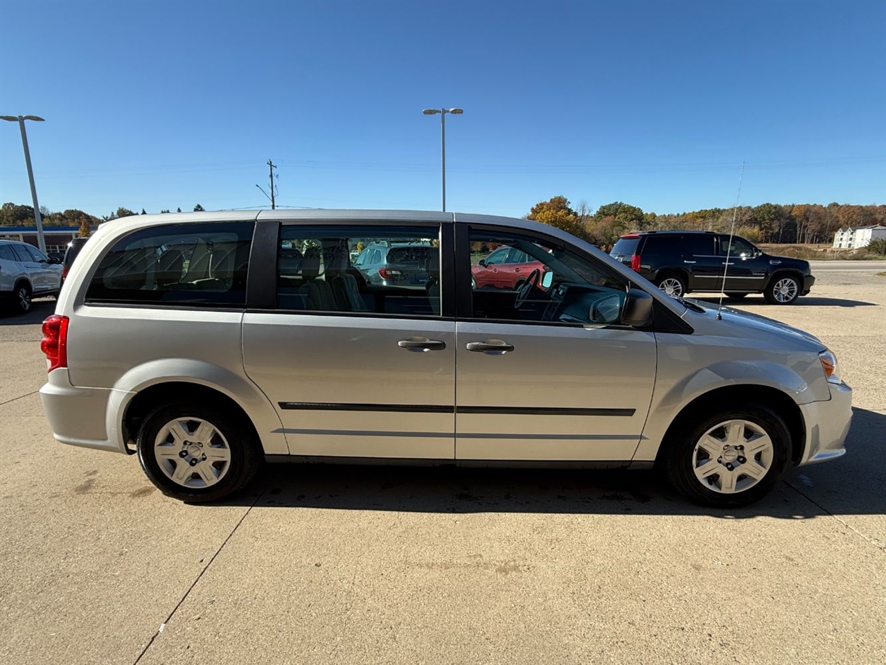 Dodge Grand Caravan SE 2012