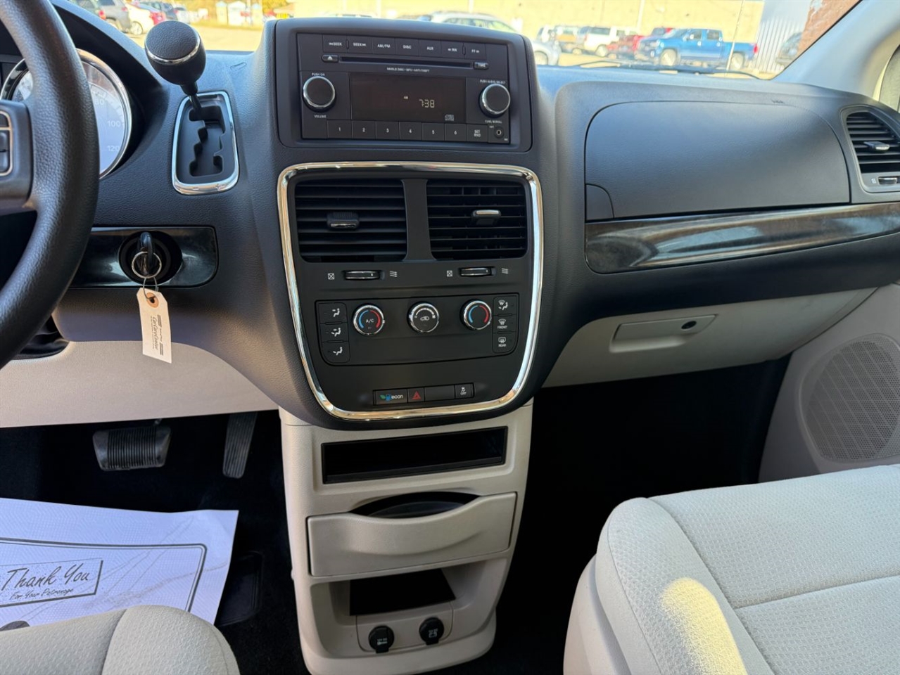 Dodge Grand Caravan SE 2012