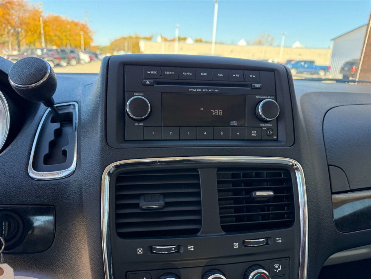 Dodge Grand Caravan SE 2012