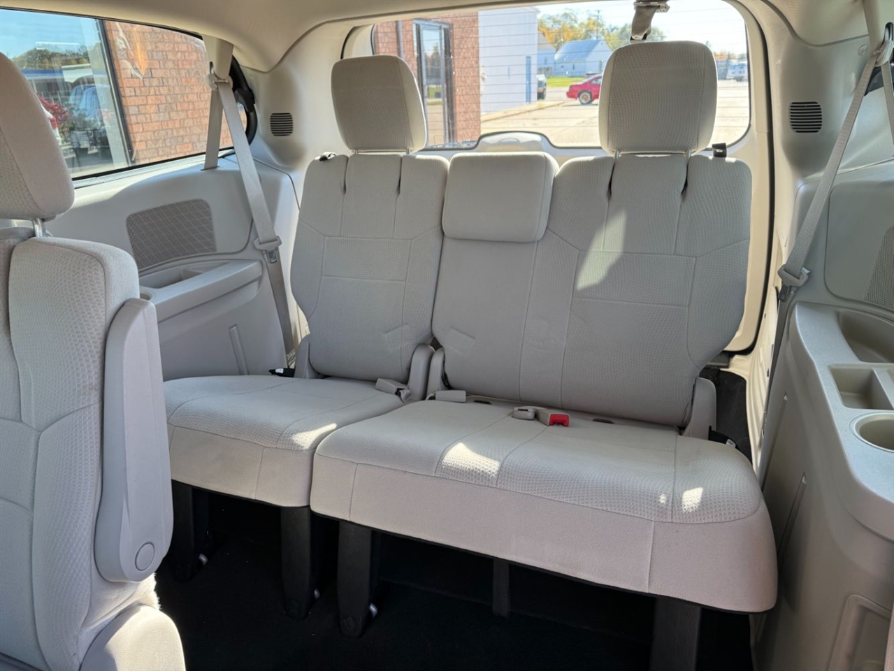 Dodge Grand Caravan SE 2012