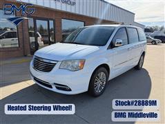 2015 Chrysler Town & Country 