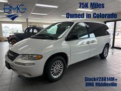 2000 Chrysler Town & Country 