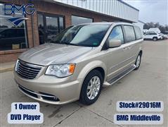 2014 Chrysler Town & Country 