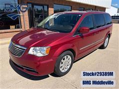 2016 Chrysler Town & Country 