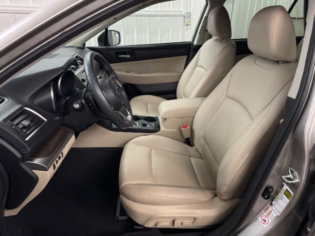 2018 Subaru Outback 3.6R Limited photo 4