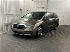 2022 Honda Odyssey  2022 Honda Odyssey